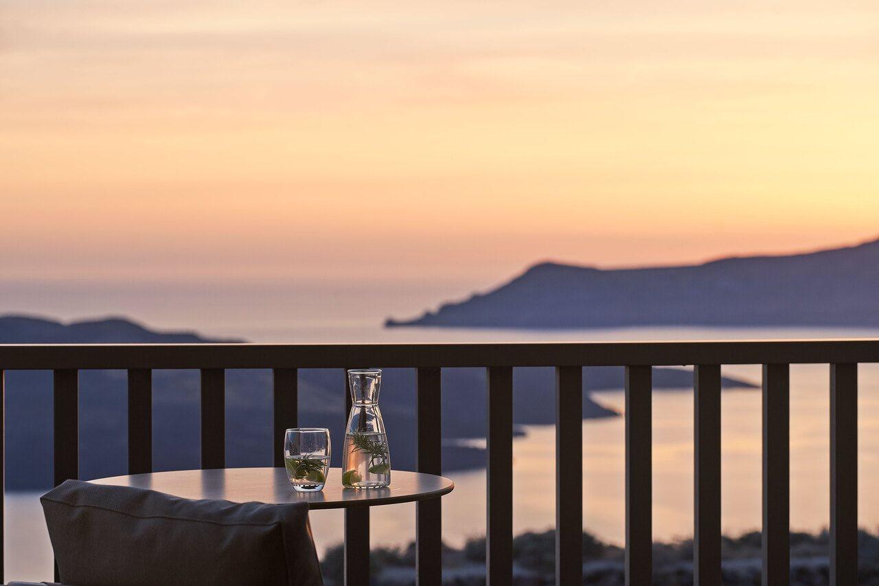 Orama Hotel&Spa Fira  Exteriér fotografie Sunset at the hotel