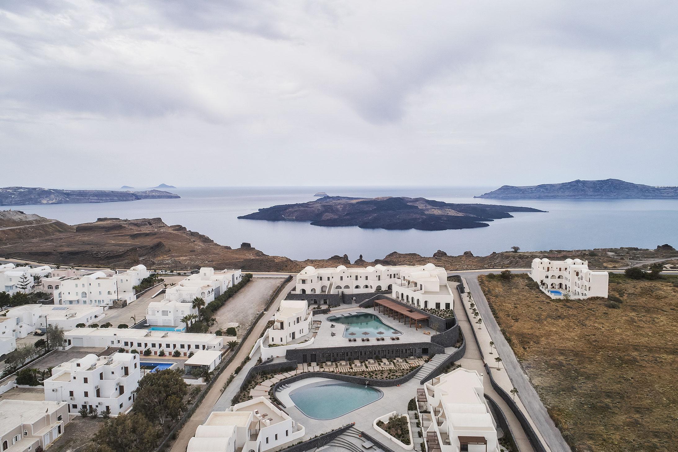 Orama Hotel&Spa Fira  Exteriér fotografie The hotel in 2019